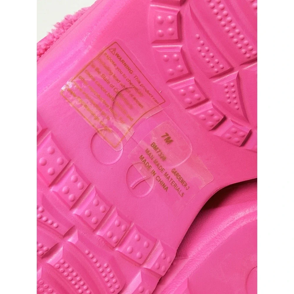 Cape Robbin Gardener-3 Pink Platform Clogs Faux Fur Women's Size 7 New Box